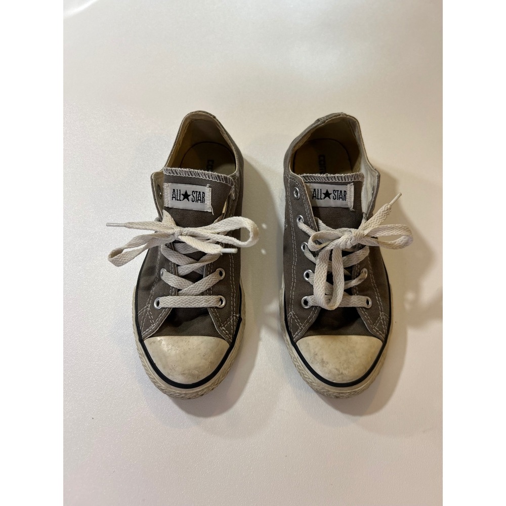 Converse Chuck Taylor All Star Boys 3 Grey Low Top Canvas Sneakers